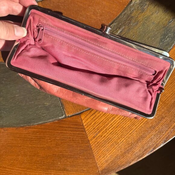 HOBO Lauren Pink - Picture 4 of 5